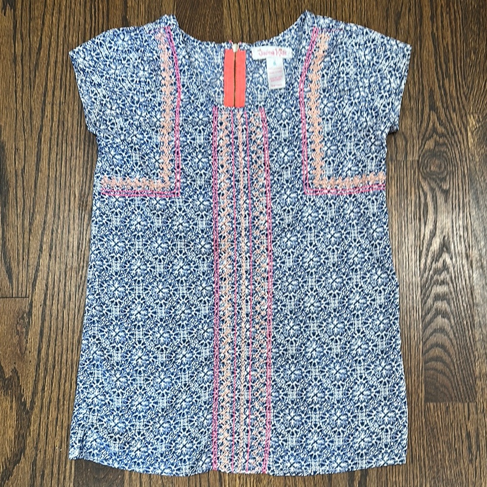 🌟3/$20 Bohemian Blue and Pink Geometric Blouse